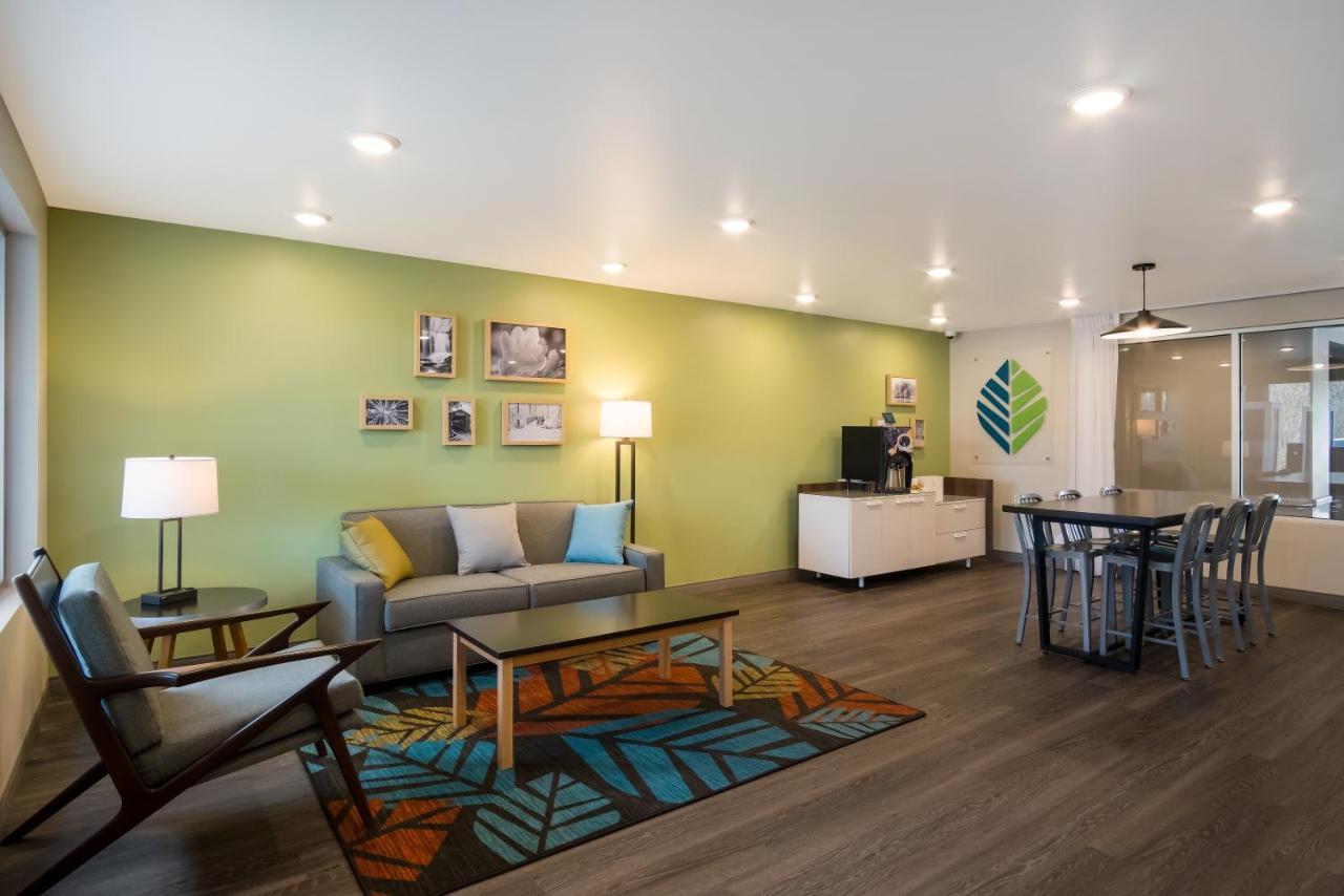 Woodspring Suites Grand Rapids Kentwood Cascade エクステリア 写真