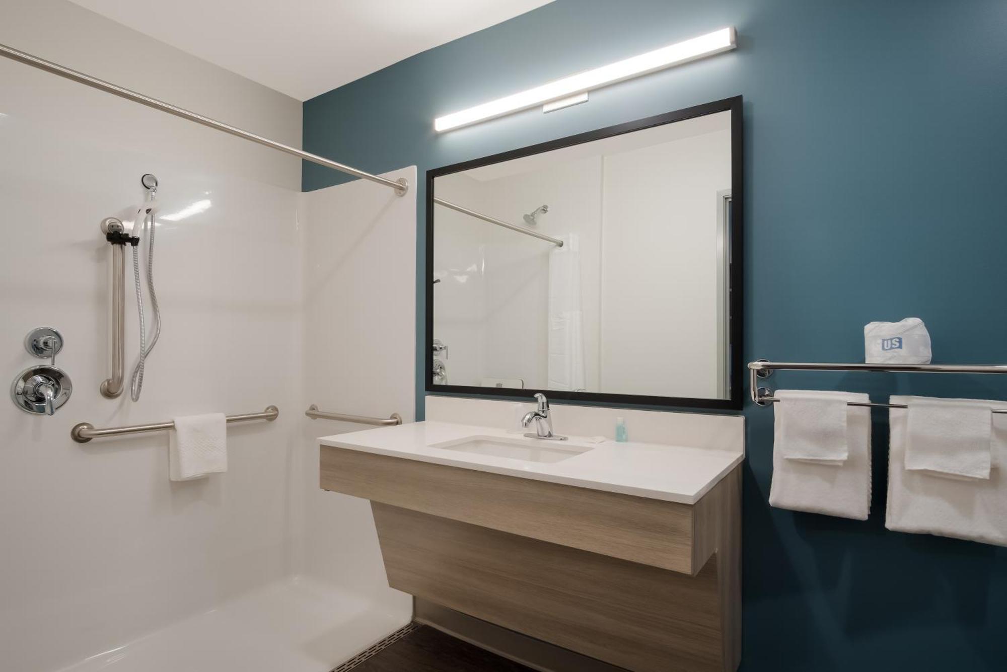Woodspring Suites Grand Rapids Kentwood Cascade エクステリア 写真